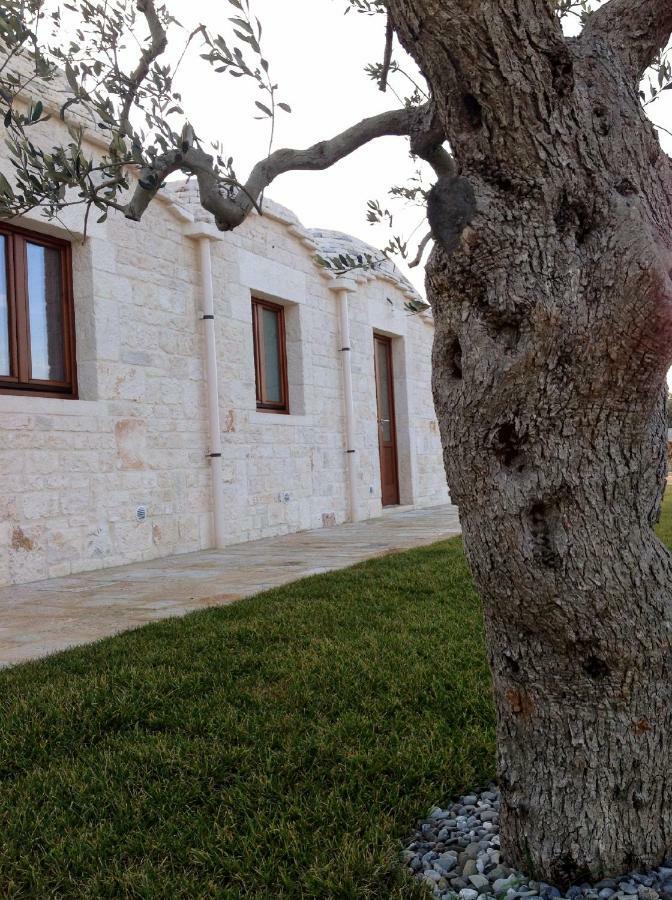 洛科罗通多I Trulli Del Mulino别墅 外观 照片
